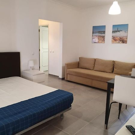 Varandas Do Mar 3- Remodelado, Wifi, 150Mt Praia Quarteira Ngoại thất bức ảnh